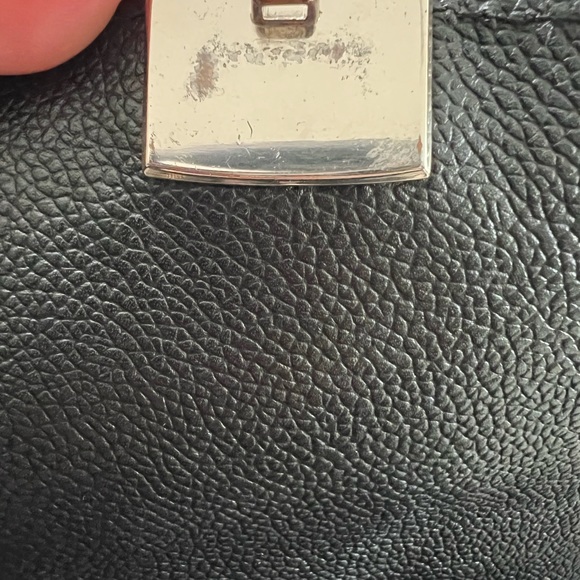 Black Kate spade satchel with top handle - Picture 7 of 13